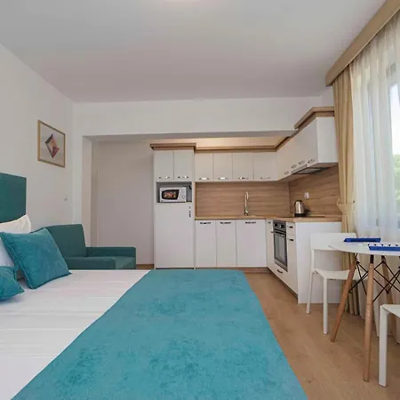 електра апарт Electra Elektra Bourgas 3* بورغاس